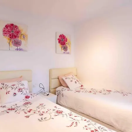 Gracioseros 111 Ground Floor Cozy *